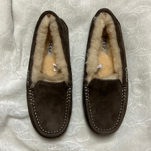 UGG Ansley in chocolate - Picture 2 of 4